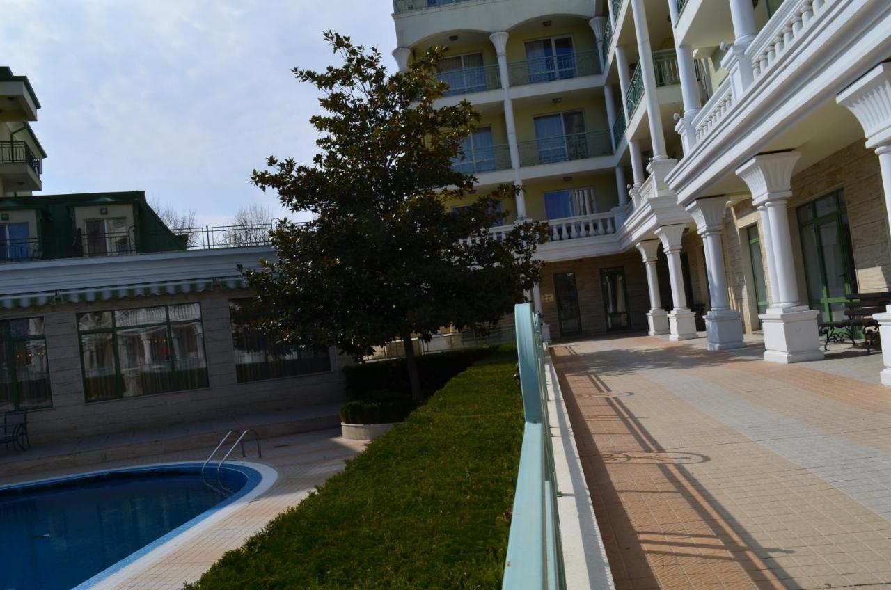 Apartment 3 In Complex Splendid Άγιος Κωνσταντίνος και Ελένη Εξωτερικό φωτογραφία
