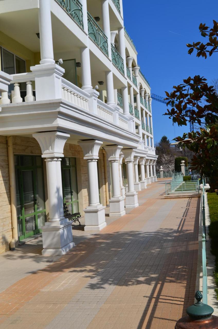 Apartment 3 In Complex Splendid Άγιος Κωνσταντίνος και Ελένη Εξωτερικό φωτογραφία